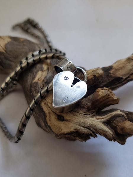 3D Hollow-Form Heart Pendant